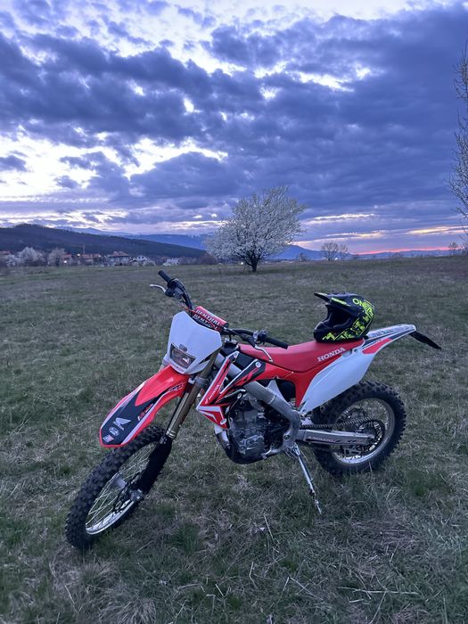 Honda CRF 250  – С регистрация, 1000 км, Перфектен!