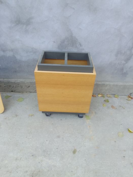 Тумба для зонтиков