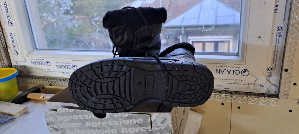Ghete piele naturală îmblănite