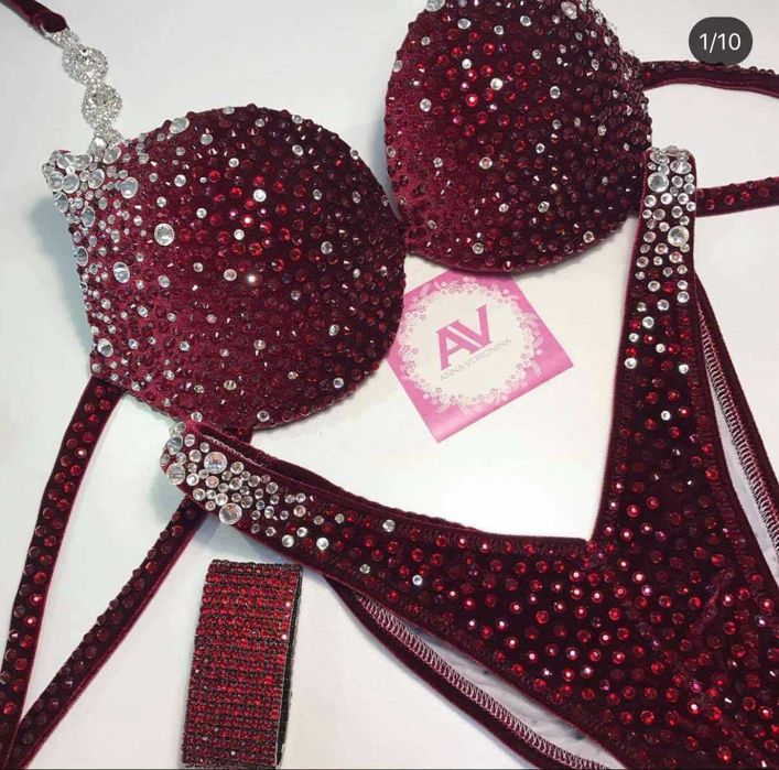 Costum pentru concurs Bikini Fitness