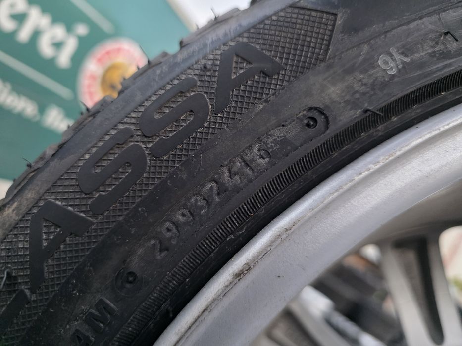 4бр Зимни гуми 215 50 17 - Lassa