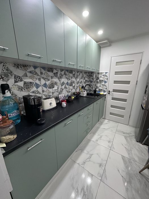 Apartament 2 camere, decomandat, utilat si mobilat, micro 17, Galati