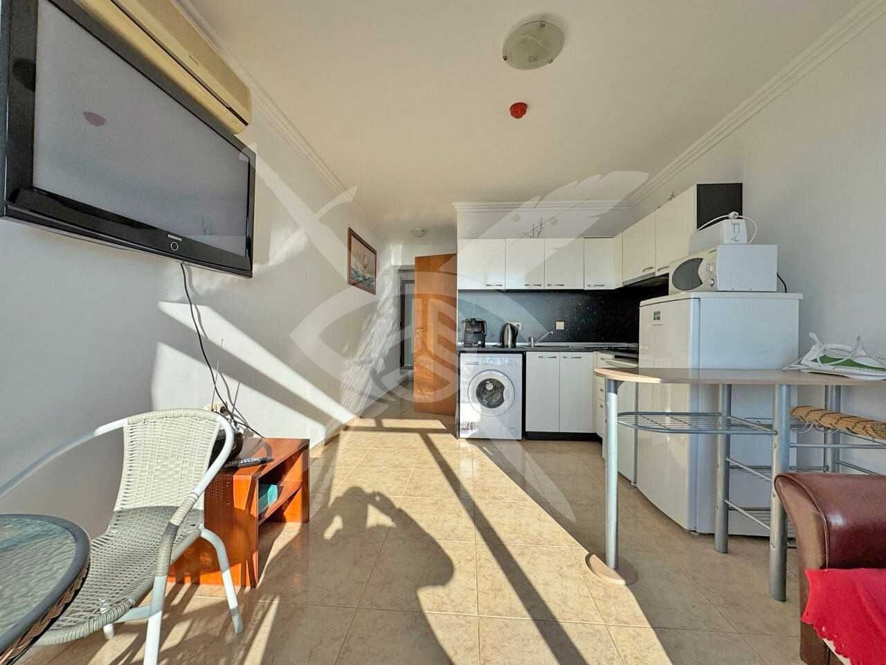 Продава се Тристаен апартамент в Свети Влас - 97 кв.м за 1702 €/кв.м - Снимка #8