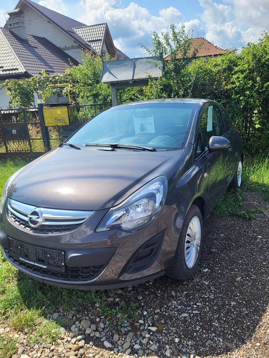 Opel Corsa 1.4 benzină