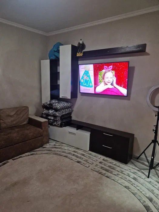 2 ком. квартира, 2/1/1 в Сергели 2! Дом кирпичный, 1-этажный.