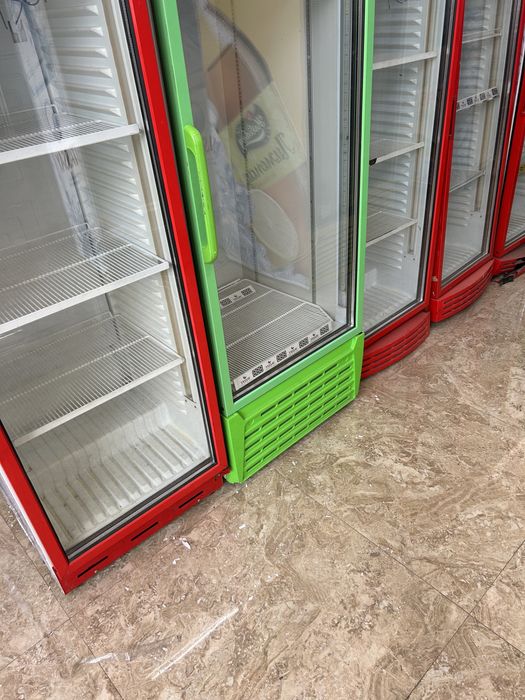 Холодильники для магазина