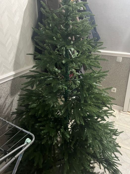 Ёлка новая высота 2 метра с украшениям