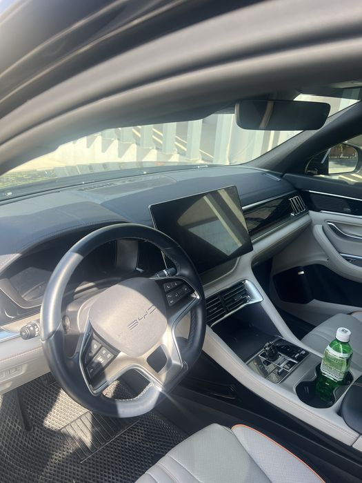 Byd champion 605 km 2023 yil