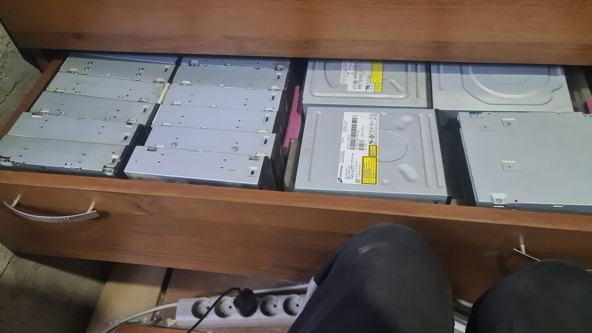 Cd rom дисководы