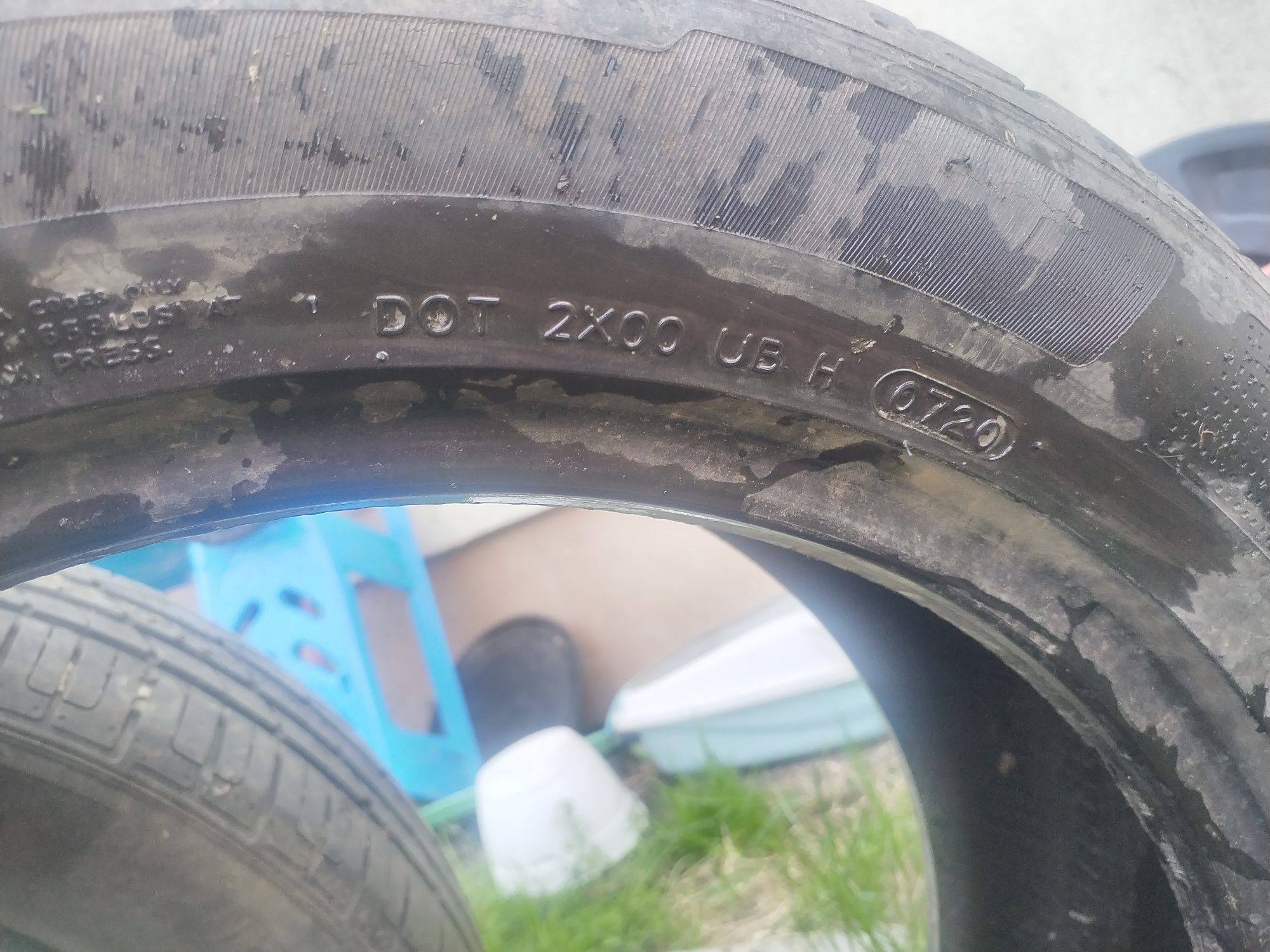Vand anvelope vara 225/55/18 SUV