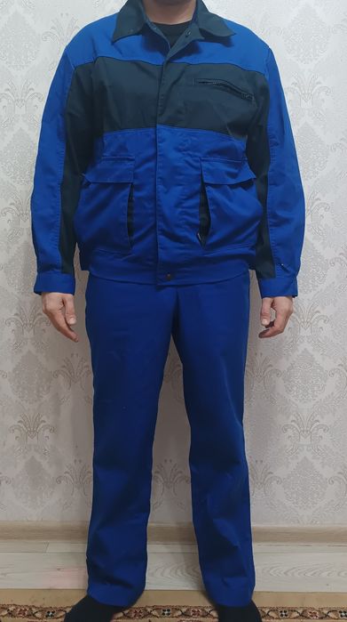 Продам спецодежду новую
