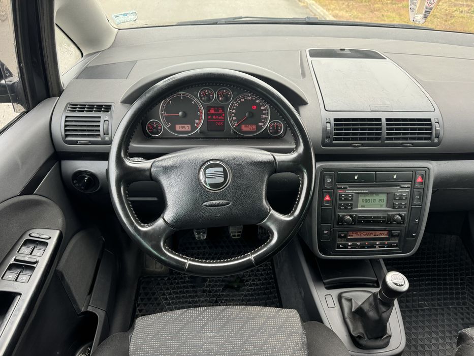 Rent a car / inchirieri auto mica sau 7 locuri, Seat Alhambra, VW Polo