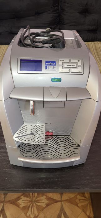 Кафе машина лаваца блу lB 2000