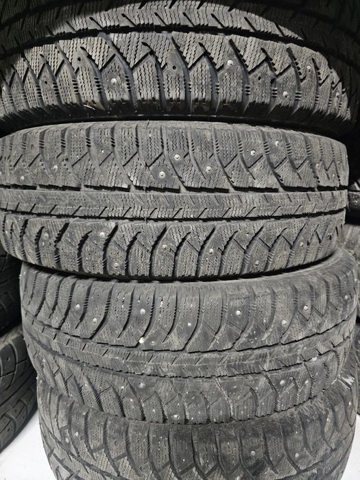 Продам. Резину зима