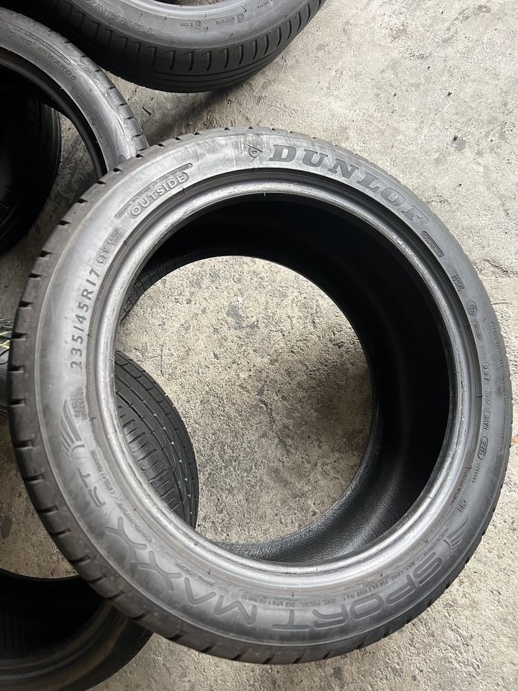 1 anvelopa de vara 235/45/17 Pirelli/Dunlop!