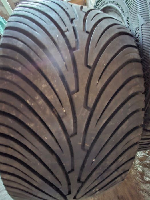 Гуми Radial Roadstone