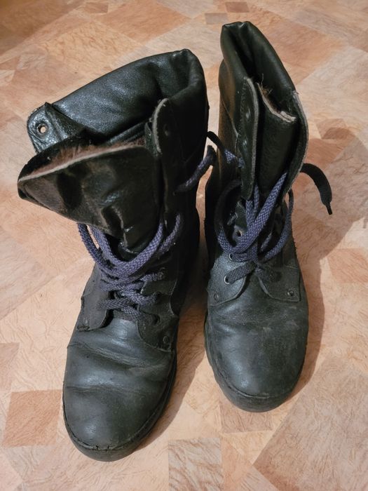 Продам зимние берцы
