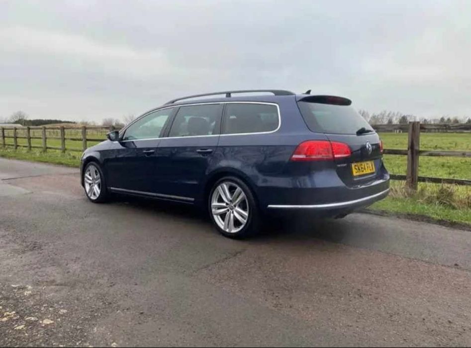 Usa stanga fata Passat B7 LH5X