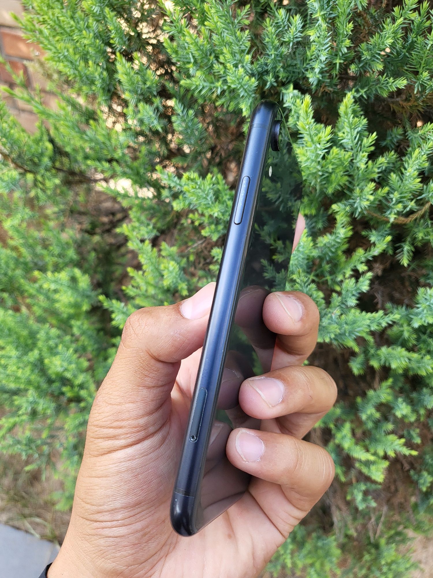 Iphone XR Batareya 80% radnoy, srochniga arzon sotiladi