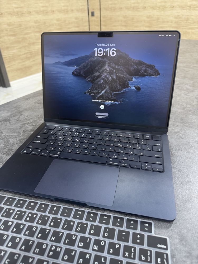 Macbook air m2 8/256gb Full box