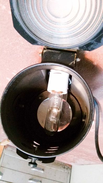 Proiector altman fresnel 750 watt 6" cinematografic (gen arri)