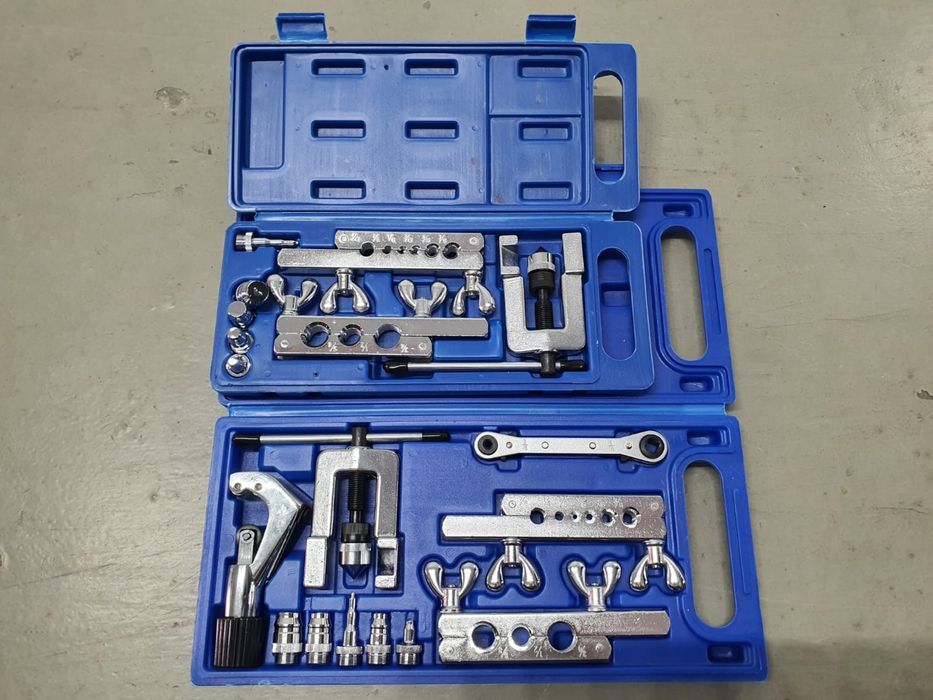 Trusa pentru bercuit mare / 150lei , mica / 100lei