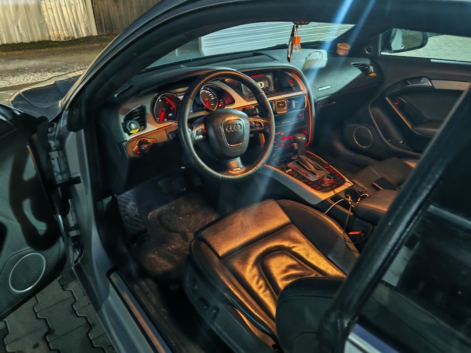 Audi a5 S line 2.7 tdi automat