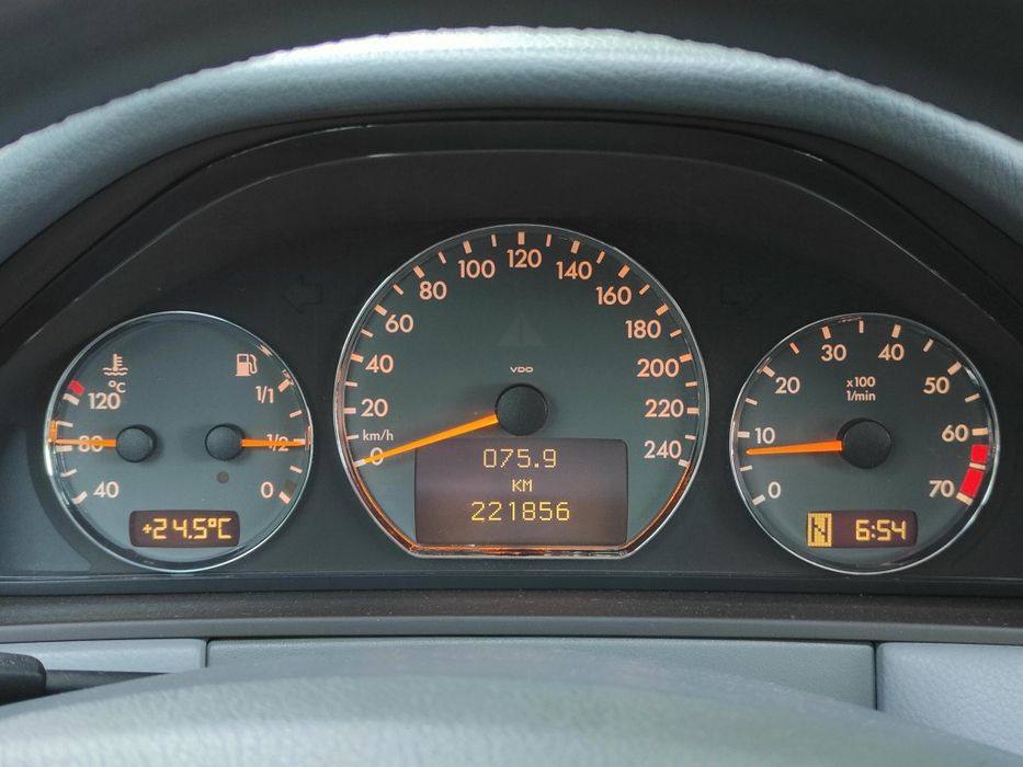 Mercedes w210 E240, 1999