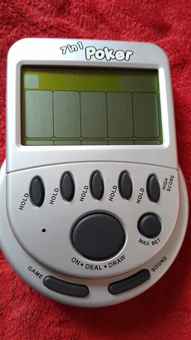 vand consola electronica joc poker 7 in 1