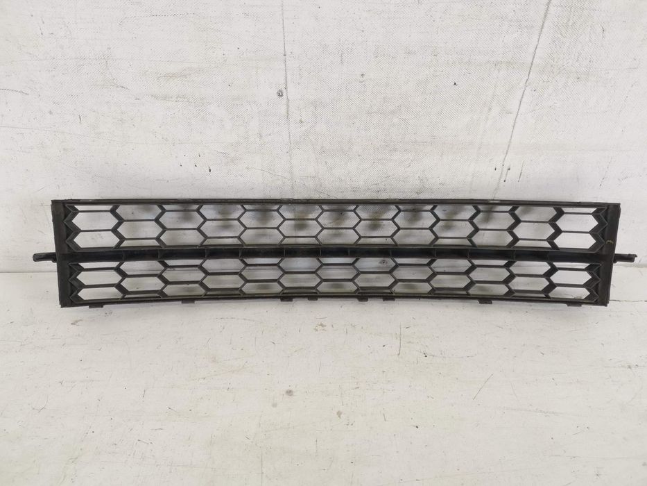 Долна решетка с хромиран орнамент Шкода Октавия 3 / Skoda Octavia 3 Ор