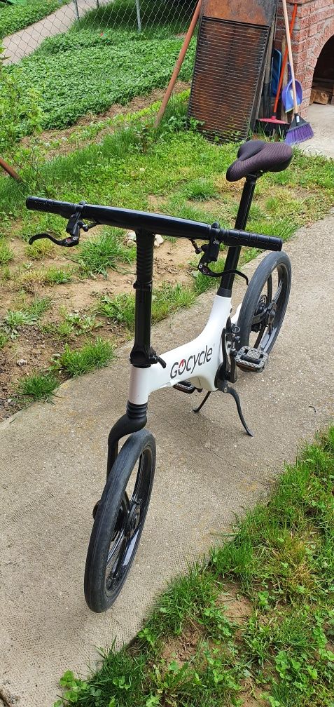 Vand GoCycle bike impecabilă!!