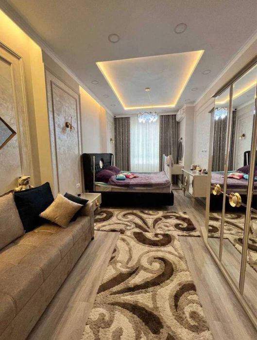 Квартира ЖК NRG Mirzo Ulugbek 5/1/9 180 кв.м