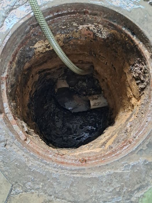 Kanalizatsiya tozalash xizmati 24/7