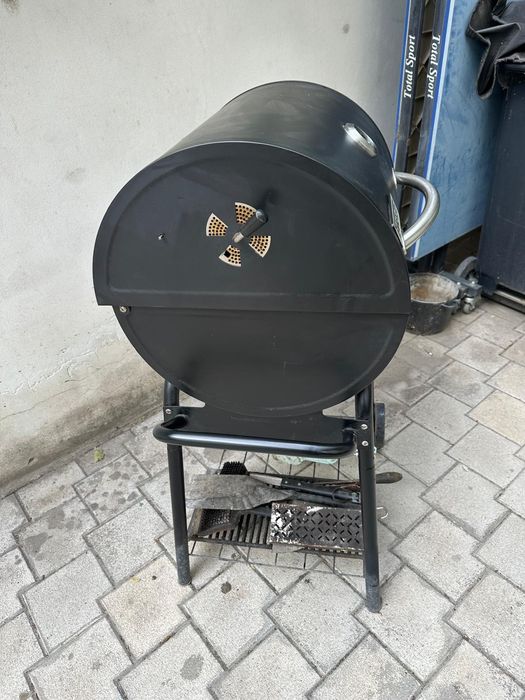 Grătar cu cărbuni Tenneker Ranger TC-2