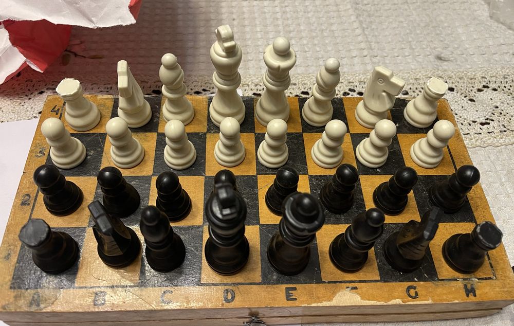 Шахматные фигурки