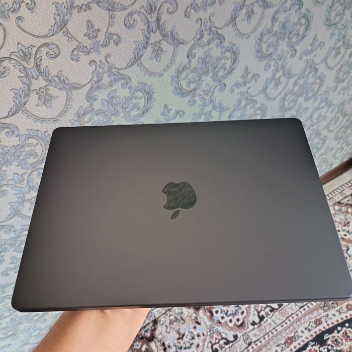MacBook Pro M4 pro 14 inch