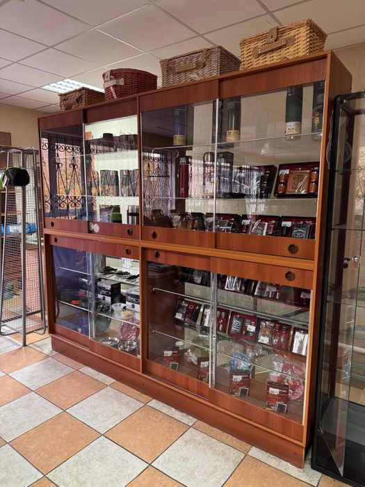 Витрина стекла-ламинат