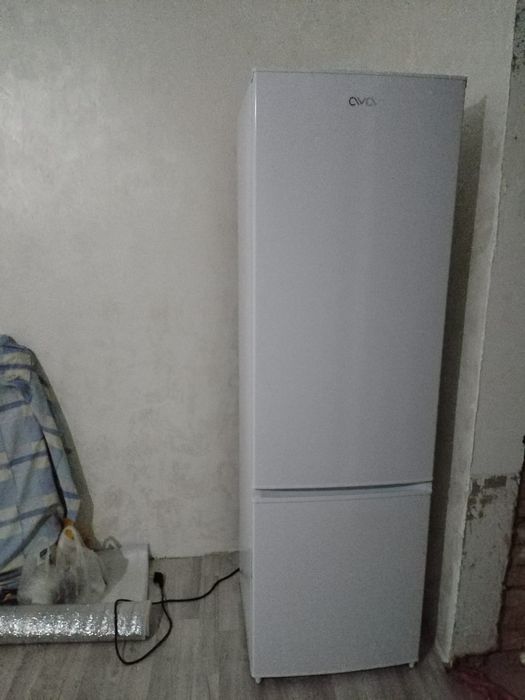 Холодильник  Ava