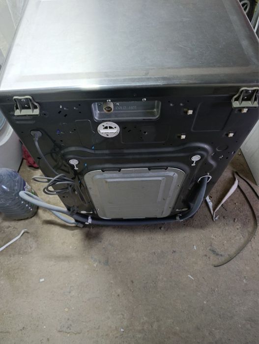 Продается 17 кг стералка Лг с сушкой     .