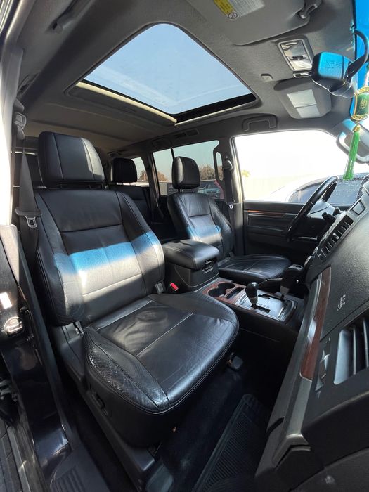 Mitsubishi Pajero GLS (V6) avtomobili sotiladi !