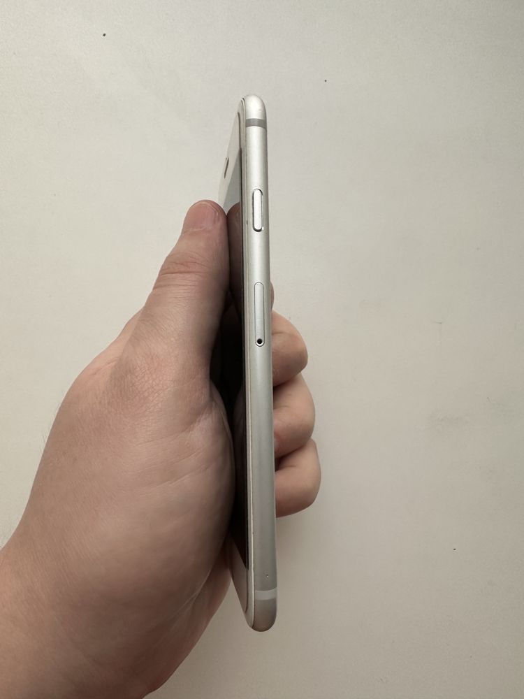 Продам Iphone 6 16Gb