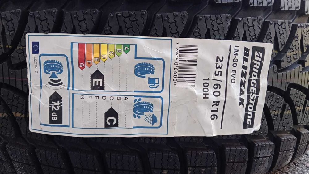 ANVELOPĂ IARNĂ BRIDGESTONE Blizzak Lm 30  235/65 R16 Dot 2019 2 bucati