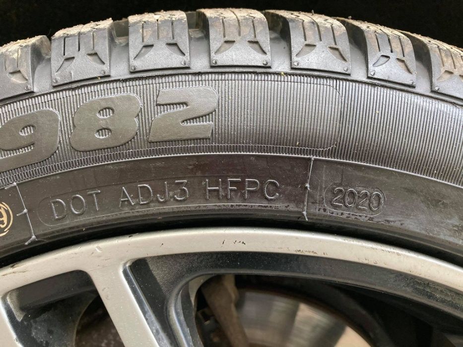 Мерцедес Бенц Б 180