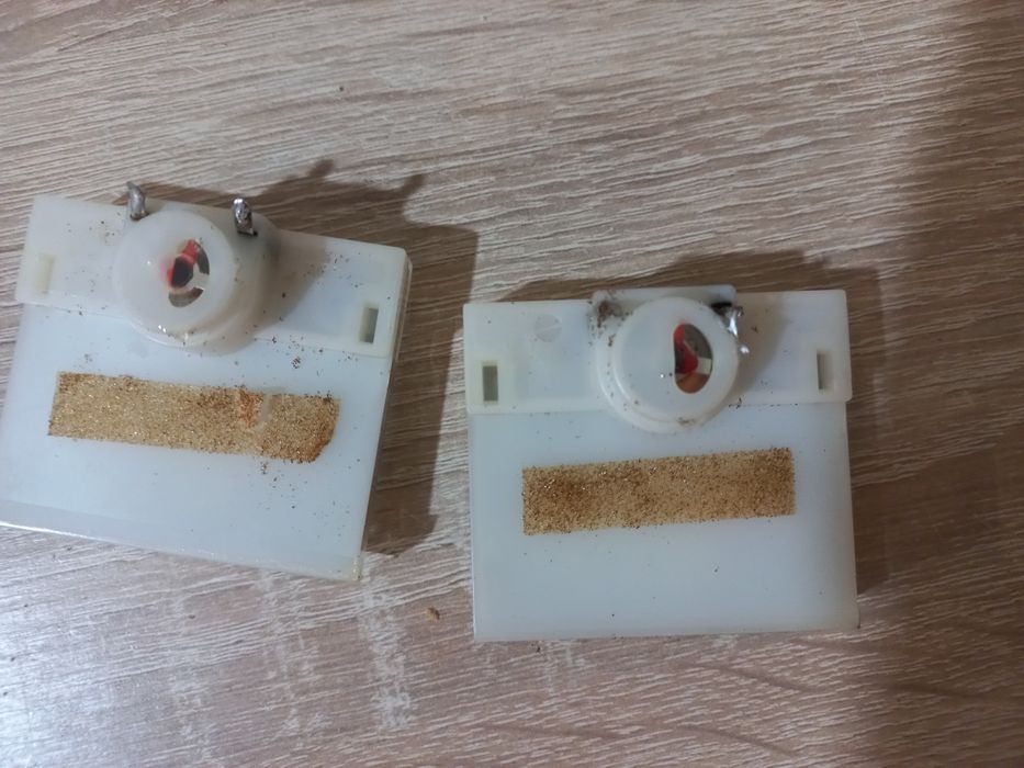 Vu-mtre magnetofon akai