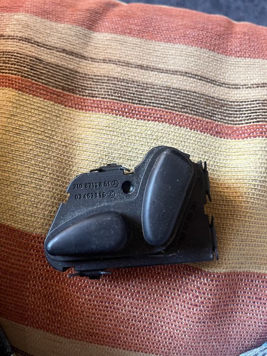 Mercedes управление седалка