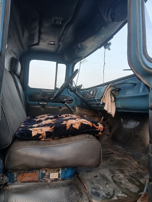 Zil 90 yil Srochna sotiladi