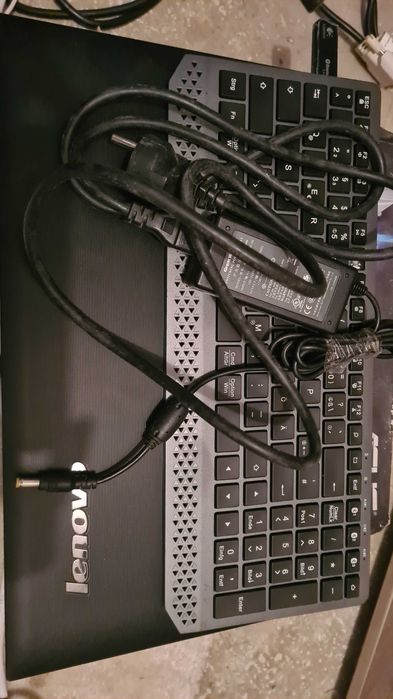 Laptop Lenovo i3 M350 Nvidia Geforce 310M