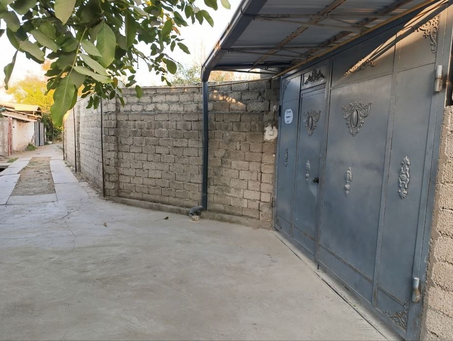 Продаю свой дом,рядом с Индексом 2.4 соток