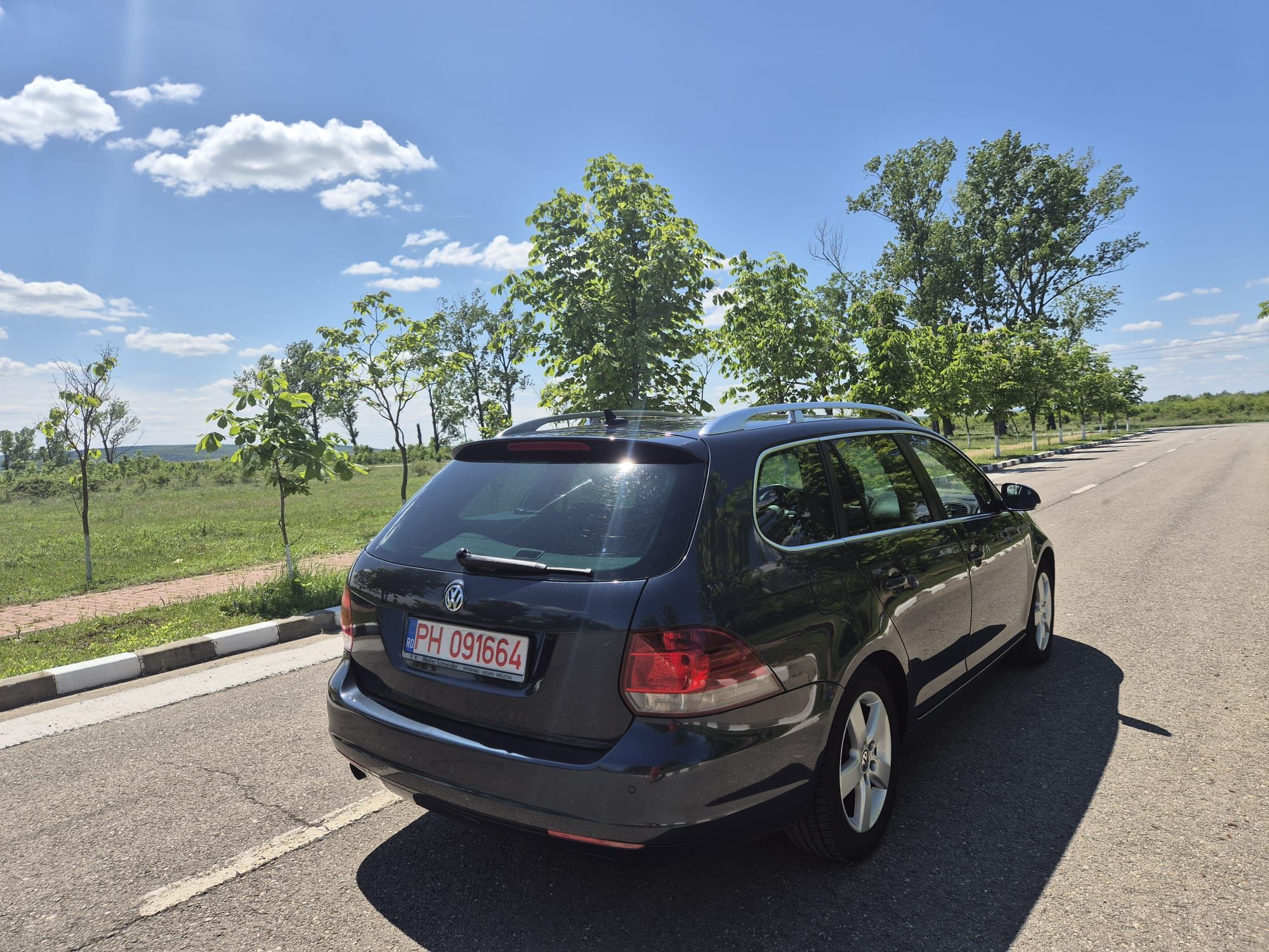 Volkswagen Golf VI 1.6 TDI