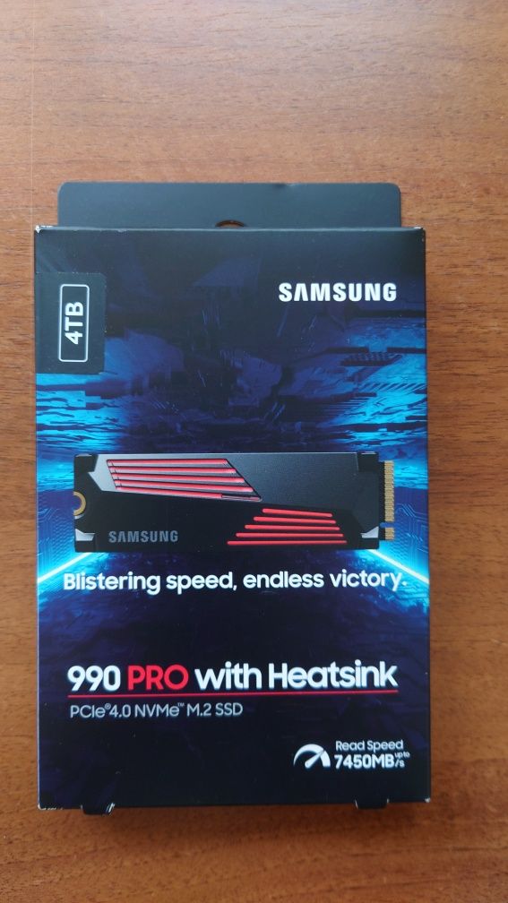 SSD Samsung 990 PRO 4 TB , cu Heatsink, NOU!!!